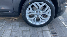 Land Rover Range Rover Evoque 2.0 P250 R-Dynamic SE 5dr Auto Petrol Hatchback